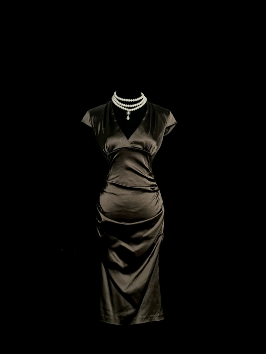 Vintage Sheath V Neck Cap Sleeves Satin Petite Mother Of Bride Dress Party Gown Knee Length For Summer Women Wedding W865