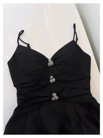 Trendy A Line Spaghetti Straps Black Satin Formal Short 8th Grade Homecoming Dress Summer Middle School Hoco Dresses Birthday Outfits W929