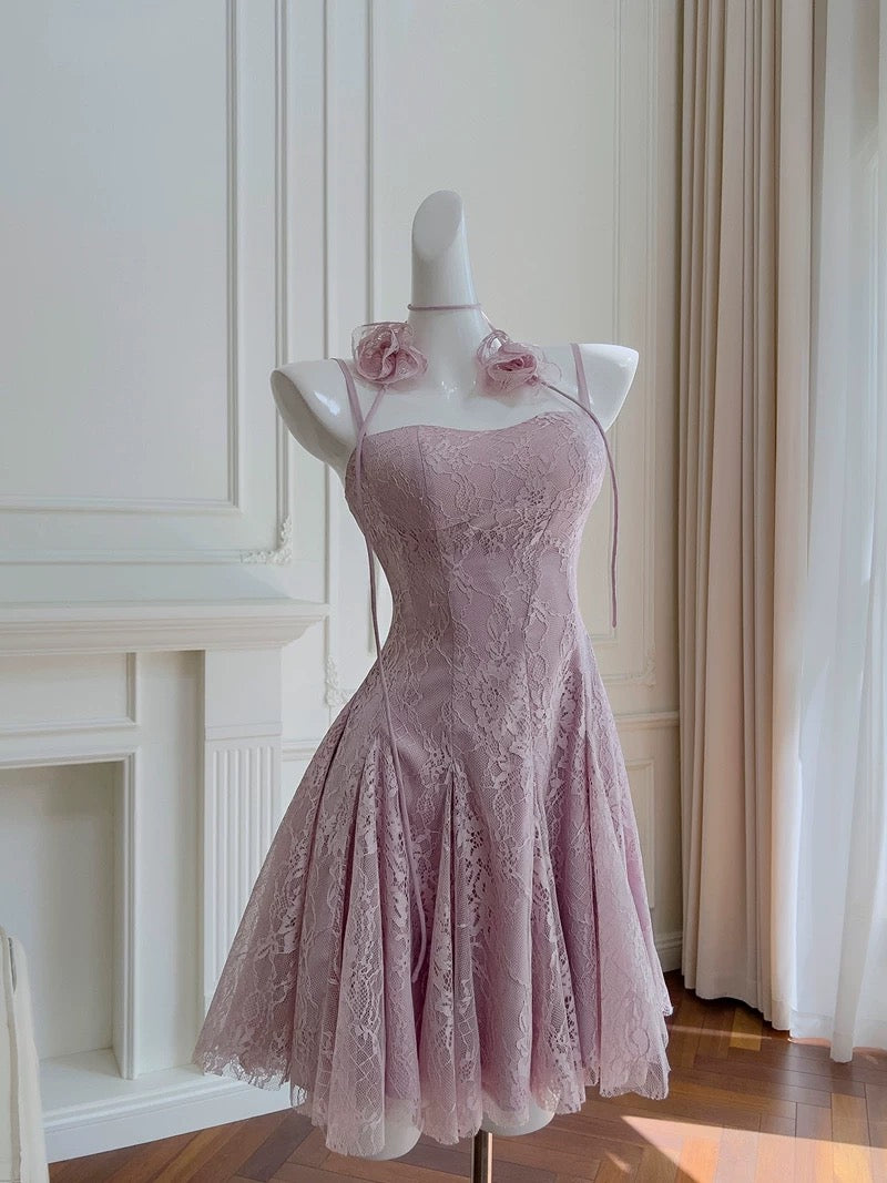 Trendy A line Spaghetti Straps Lilac Lace Sleeveless Formal Short 8th Grade Homecoming Dress Summer Middle School Hoco Dresses Cocktail Dress Birthday Outfits W947