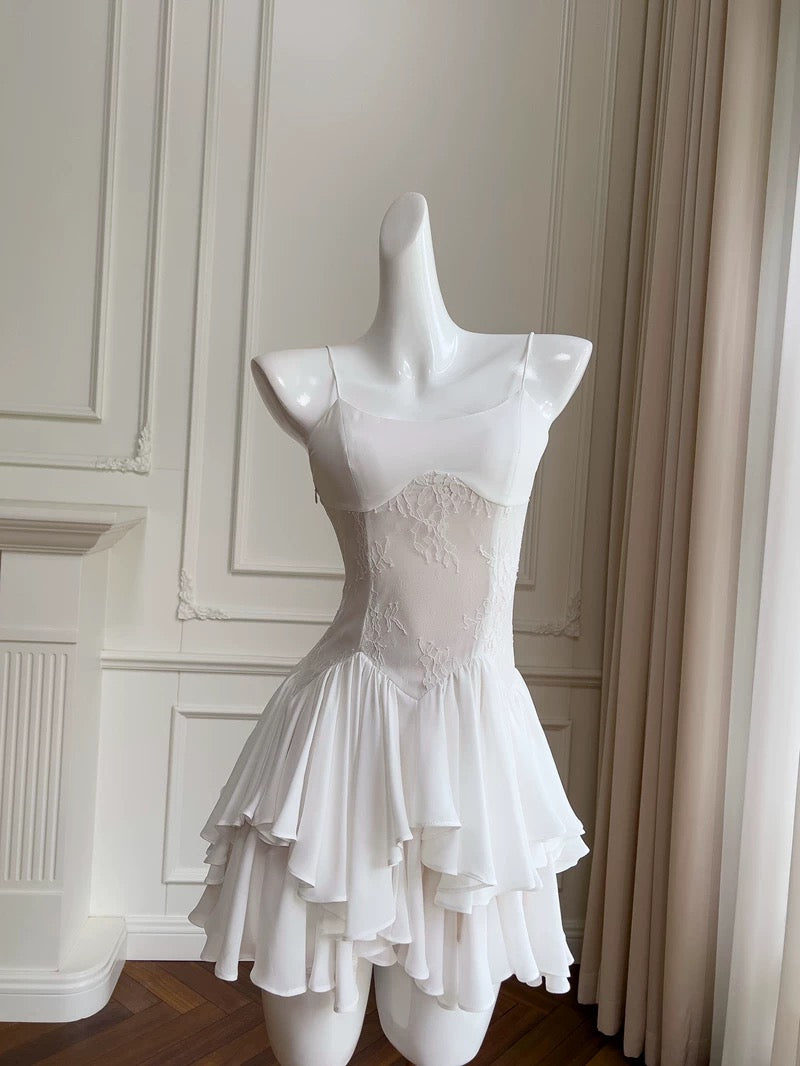 Trendy A line Spaghetti Straps White Lace Short 8th Grade Homecoming Dress Summer Middle School Hoco Dresses Cocktail Dress Birthday Outfits W965