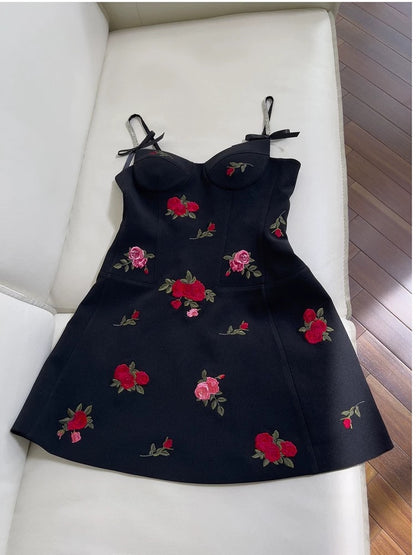 Trendy A line Spaghetti Straps Black Floral Short 8th Grade Homecoming Dress Summer Middle School Hoco Dresses Cocktail Dress Birthday Outfits W966
