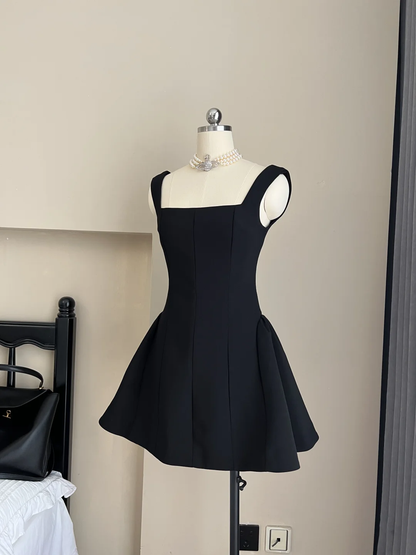 Simple A Line Square Neck Little Black Dress Satin Formal Short 8th Grade Homecoming Dress Summer Middle School Hoco Dresses Birthday Outfits W996