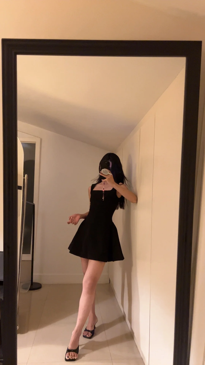 Simple A Line Square Neck Little Black Dress Satin Formal Short 8th Grade Homecoming Dress Summer Middle School Hoco Dresses Birthday Outfits W997