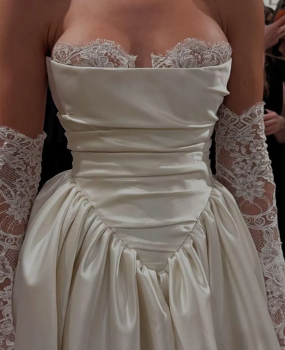 Pretty Wedding Dress Ball Gown Strapless Ivory Satin Long Wedding Dresses Bridal Gowns WD053