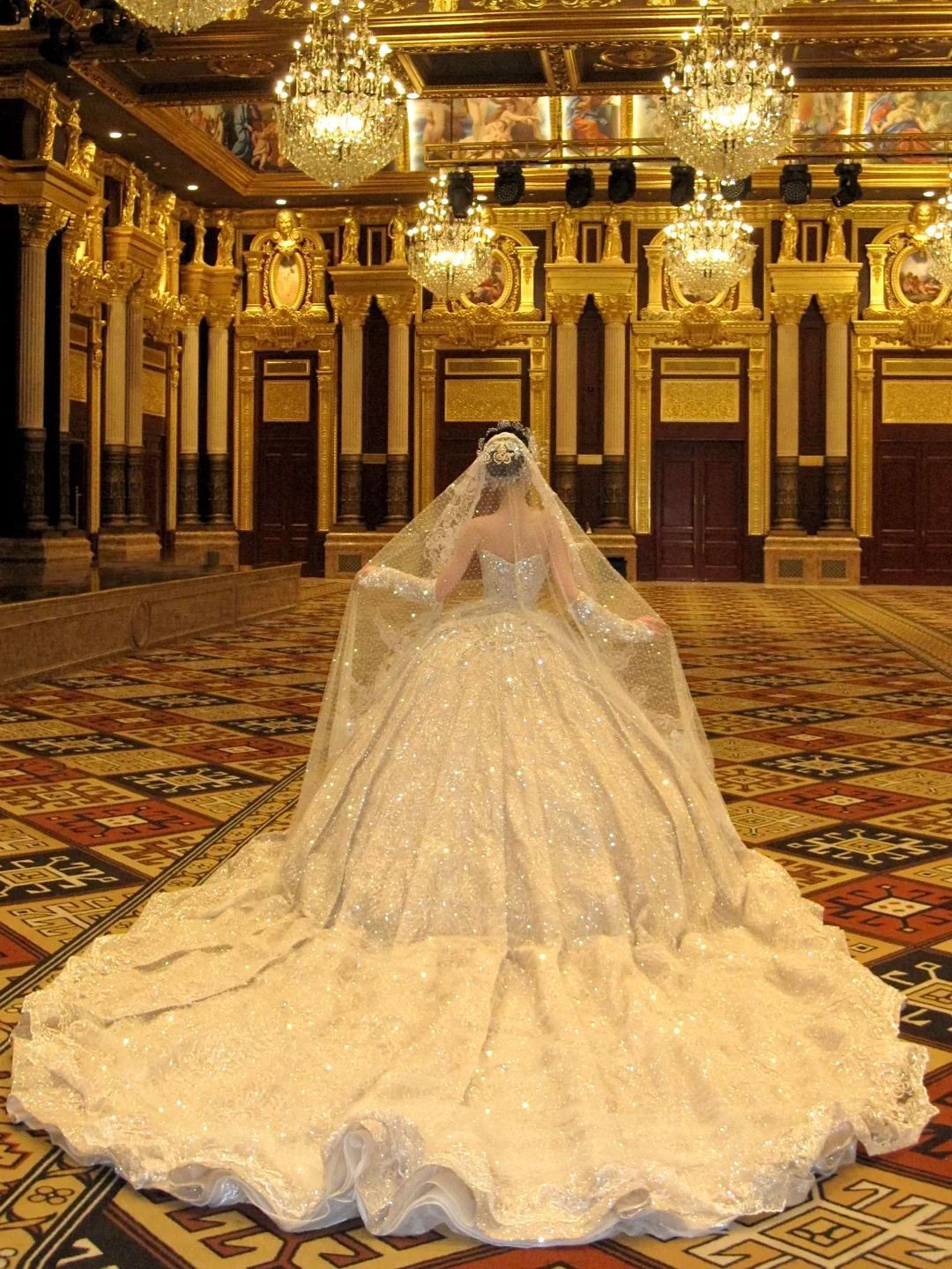 Hübsches Brautkleid Ballkleid Schatz Pailletten Gold Lange Luxus Brautkleider Brautkleider Bräute Kleid WD091