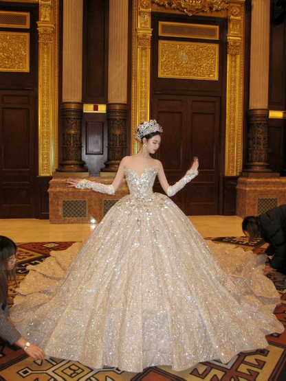 Hübsches Brautkleid Ballkleid Schatz Pailletten Gold Lange Luxus Brautkleider Brautkleider Bräute Kleid WD091