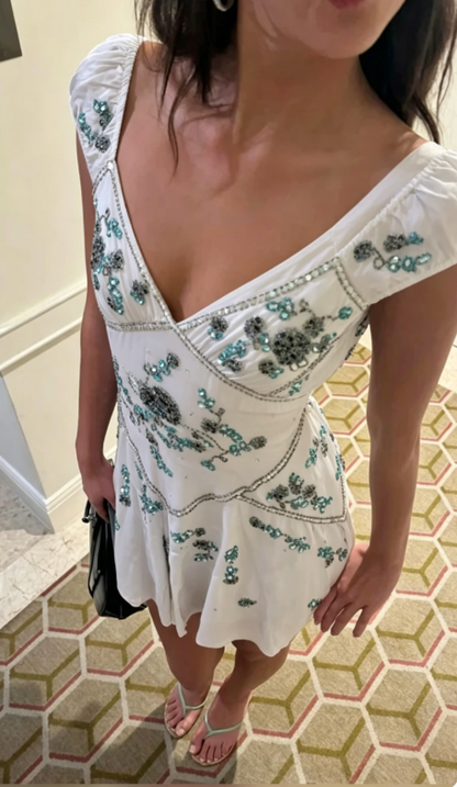 Pretty A Line V Neck Gray Chiffon Formal 8th Grade Homecoming Dresses Summer Middle School Hoco Dress 18th Birthday Outfits DH1078
