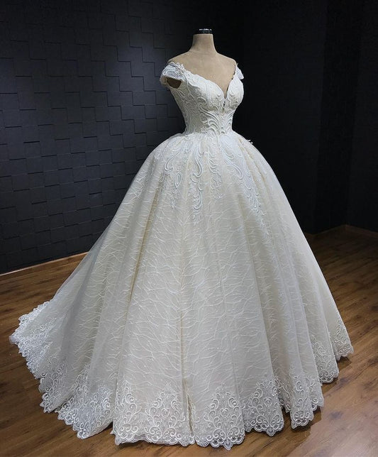 Prinzessin Brautkleid Ballkleid aus der Schulter weiße Spitze Brautkleider verträumte Brautkleider DH1228