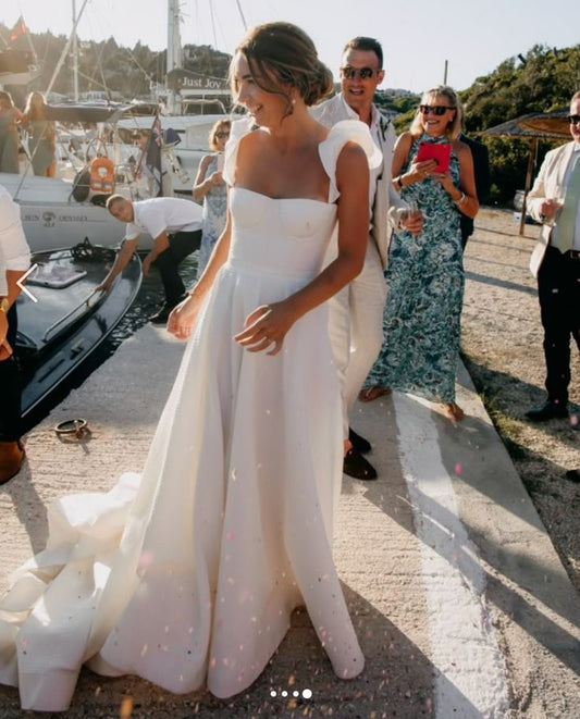 Unique Wedding Dresses Ball Gown Square Neck Satin White Long Wedding Dresses Simple Bride Dress Bridal Gowns DH1429