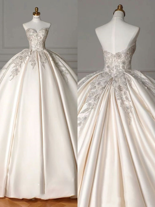 Luxury Ball Gown Sweetheart With Beads Wedding Dress Modest Wedding Dresses Princess Wedding Gowns DH1491