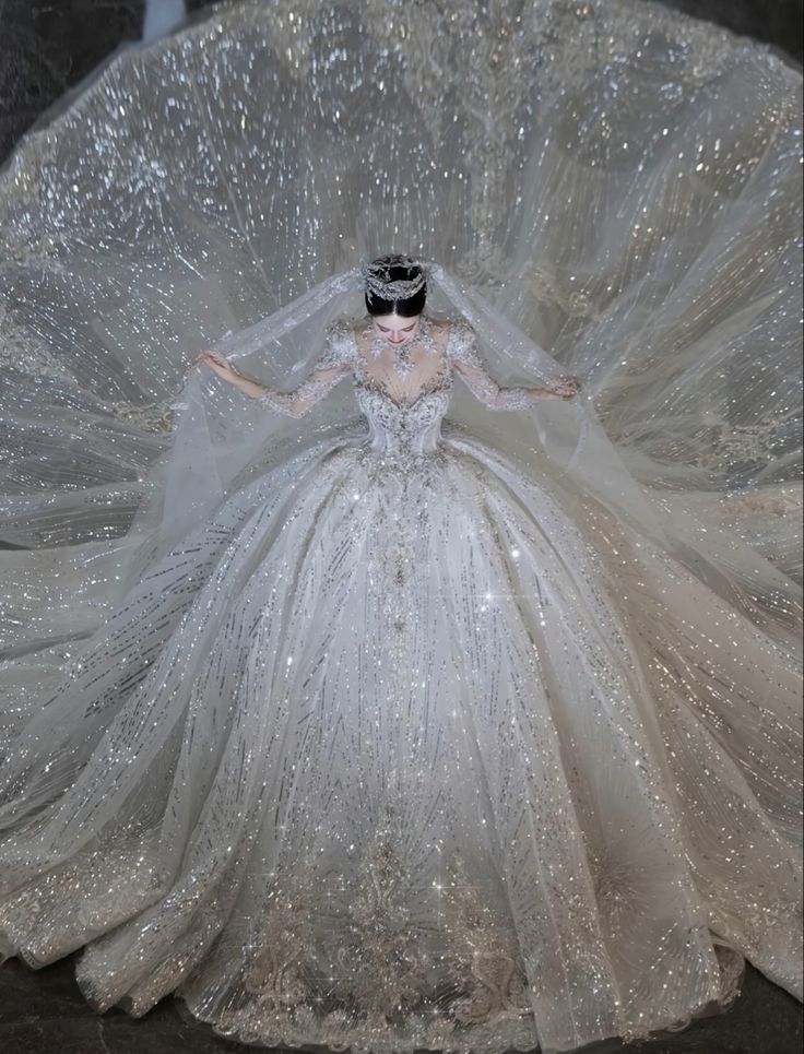 Robe de mariée blanche de luxe à paillettes et dentelle, décolleté en cœur, robe de mariée modeste, robe de princesse, DH1494