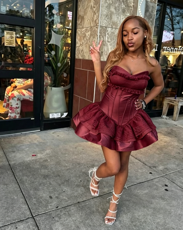 Unique Ball Gown Sweetheart Pink Satin Lace Short Formal 8th Grade Homecoming Dresses Middle School Cocktail Dress Hoco Outfits Inspo DH2604