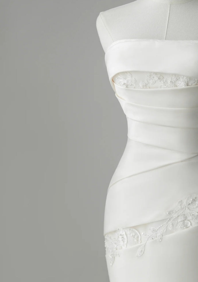 Elegant White Wedding Dress Tulle Strapless Mermaid Bridal Gowns Sleeveless Birdal Dress DP05101