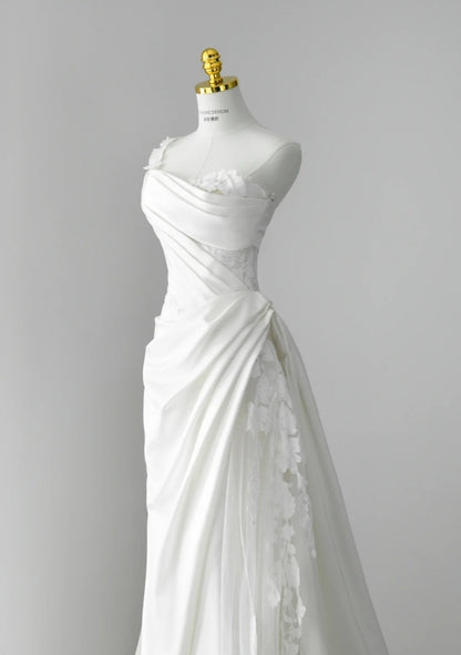 Elegant White Wedding Dress Tulle Satin Sheath Bridal Gowns Sleeveless Birdal Dress DP05202