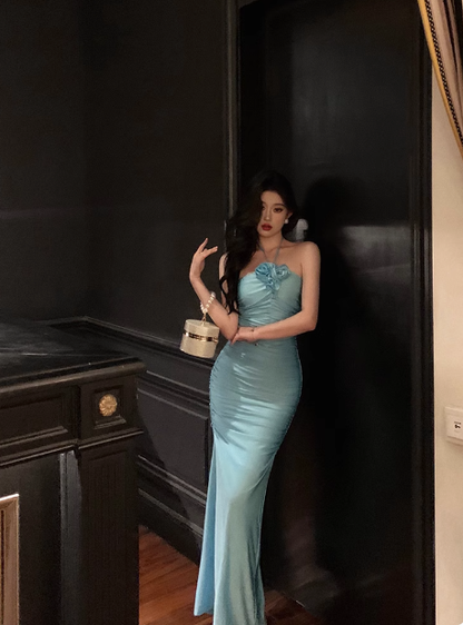 Elegantes Etuikleid mit Neckholder, blau, ärmellos, 21. Geburtstagskleid, Partykleid, Geburtstags-Outfits, Geburtstagskleid-Ideen für Frauen, DP1386