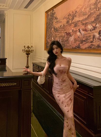 Elegantes Etuikleid mit rosa Blumenmuster, ärmellos, Burgunderrot, 23. Geburtstagskleid, Partykleid, Geburtstags-Outfits, Geburtstagskleid-Ideen für Frauen, DP1387