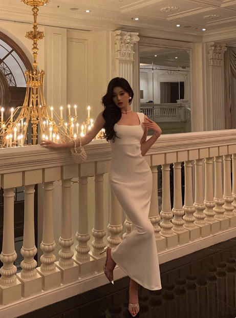 Elegantes Meerjungfrauen-Kleid mit quadratischem Ausschnitt, weiß, ärmellos, burgunderrot, Partykleid, Geburtstags-Outfits, Geburtstagskleid-Ideen für Frauen, DP1390