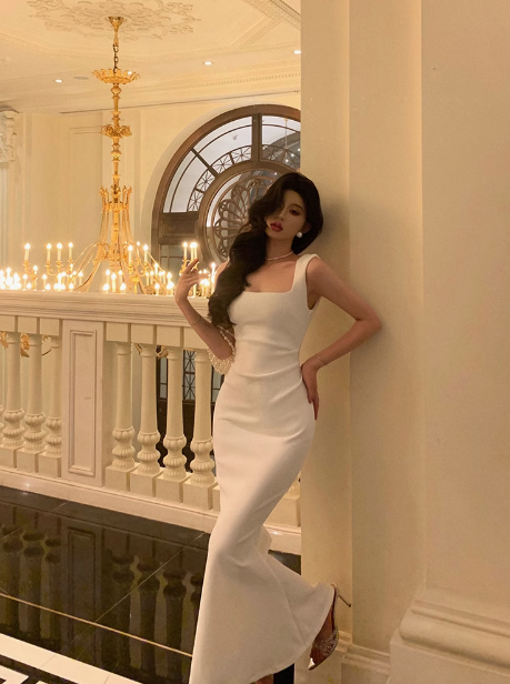 Elegantes Meerjungfrauen-Kleid mit quadratischem Ausschnitt, weiß, ärmellos, burgunderrot, Partykleid, Geburtstags-Outfits, Geburtstagskleid-Ideen für Frauen, DP1390
