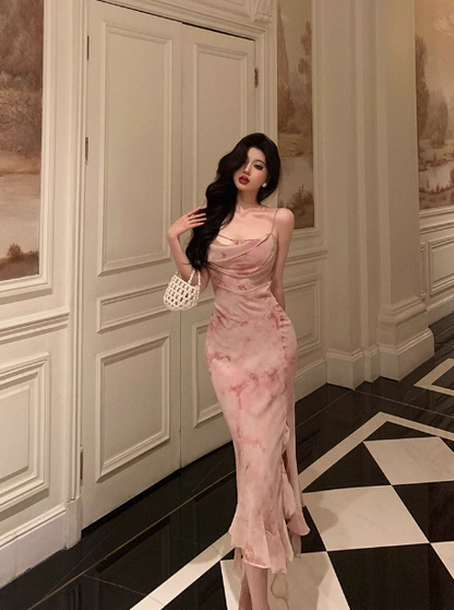 Elegantes Meerjungfrau-Spaghettiträger-Kleid mit rosa Blumenmuster, ärmellos, 21. Geburtstagskleid, Partykleid, Geburtstags-Outfits, Geburtstagskleid-Ideen für Frauen, DP1394