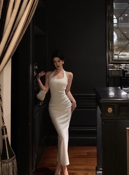 Elegantes Etuikleid mit Neckholder, weiß, 21. Geburtstagskleid, Partykleid, Geburtstags-Outfits, Geburtstagskleid-Ideen für Frauen, DP1419