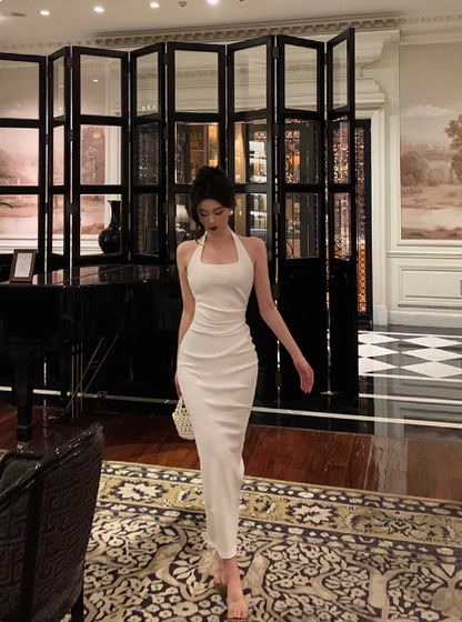 Elegantes Etuikleid mit Neckholder, weiß, 21. Geburtstagskleid, Partykleid, Geburtstags-Outfits, Geburtstagskleid-Ideen für Frauen, DP1419