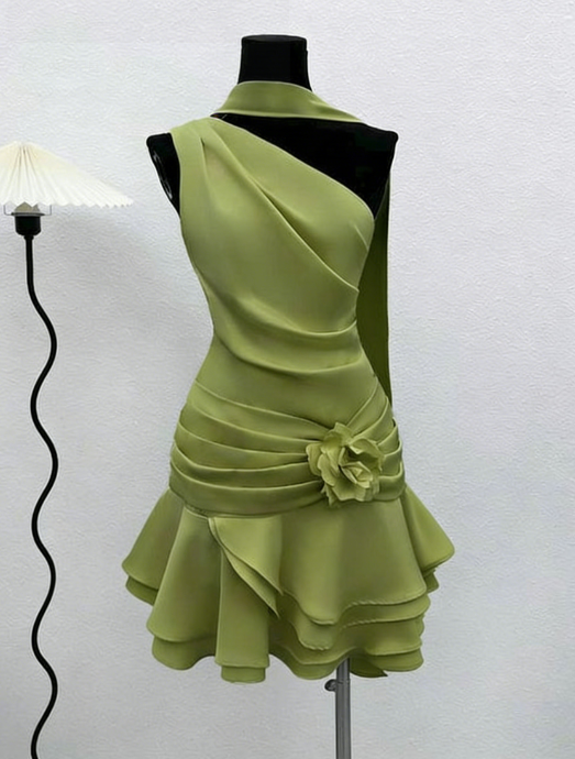 Mignonne robe de bal d'été courte évasée et asymétrique ivoire Robe de 16ème anniversaire Robes de cocktail DP2089