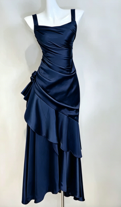 Gorgeous Sheath Long Prom Dresses Satin Sleeveless Formal Dresses Ruffle Burgundy Birthday Dresses DP3258