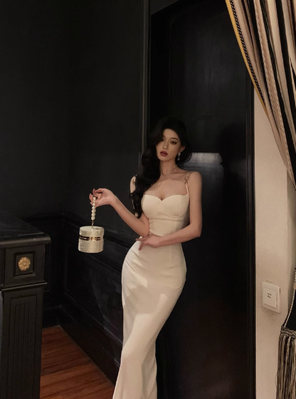 Edle Etuikleider Spaghettiträger Weiß Ärmellos 18. Geburtstagskleid Partykleid Geburtstagsoutfits Geburtstagskleid Ideen für Frauen DP555