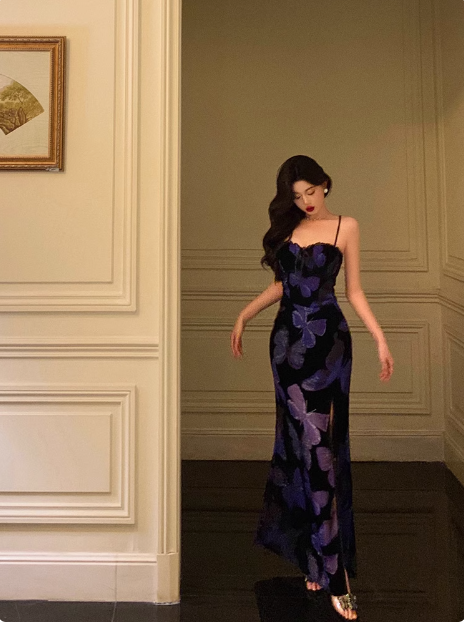 Elegantes Etuikleid mit Trägern in Blau, Partykleid zum 18. Geburtstag, Outfits zum 21. Geburtstag, Geburtstagskleid-Ideen für Frauen, DP589