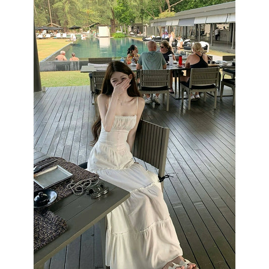 Modisches weißes Kleid S829