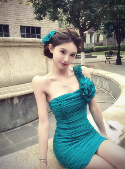 Modisches blaues Kleid S856