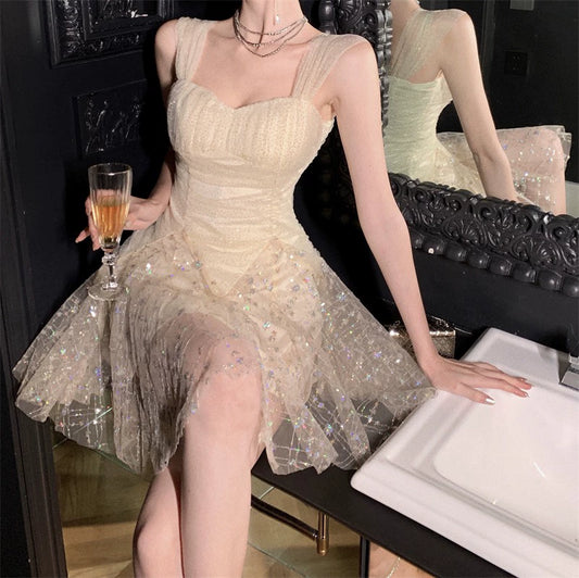 Modisches Aprikosenkleid S857