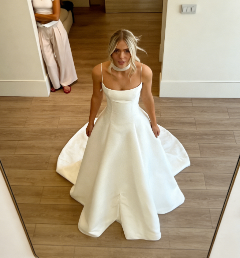 Modest Wedding Dress Ball Gown Spaghetti Straps Satin White Long Wedding Dresses Brides Dress Bridal Gowns W0129
